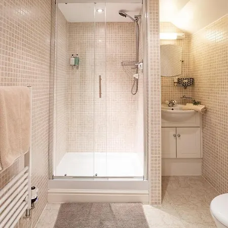 Дом отдыха Lake View Merewood Эмблсайд